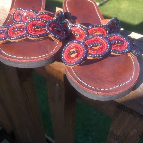 NWOT Debbsie Beads handmade Kenyan beaded leather sandals, size 40, size 9 - Picture 3 of 8